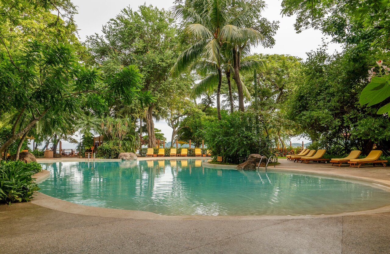 Capitan Suizo Beachfront Boutique Hotel