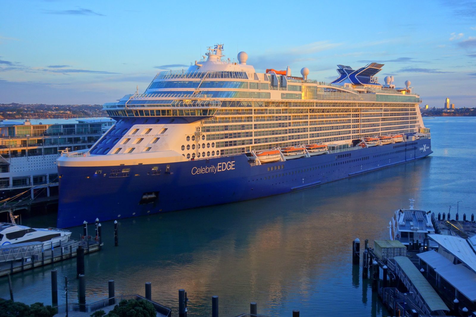 Royal Caribbean vs MSC vs Norwegian: choosing your first cruise